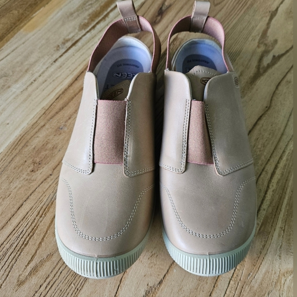Keen Tan Blush Mules and Clogs with Slip-On Design and Comfortable Fit Lorelai